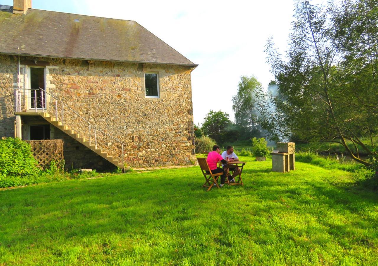 La Synchronicite - Chambres D'Hotes Saint-Sauveur-Villages Dış mekan fotoğraf